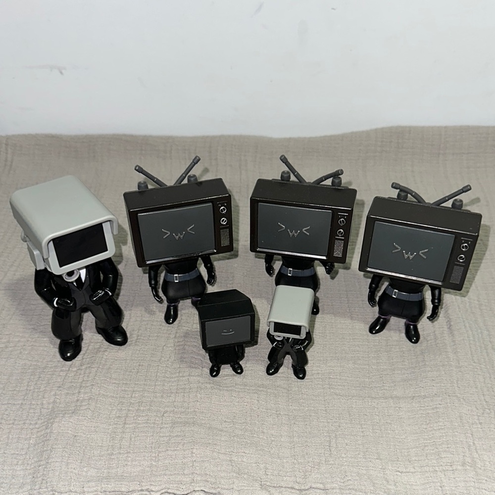 Skibidi Toilet Collector Figure